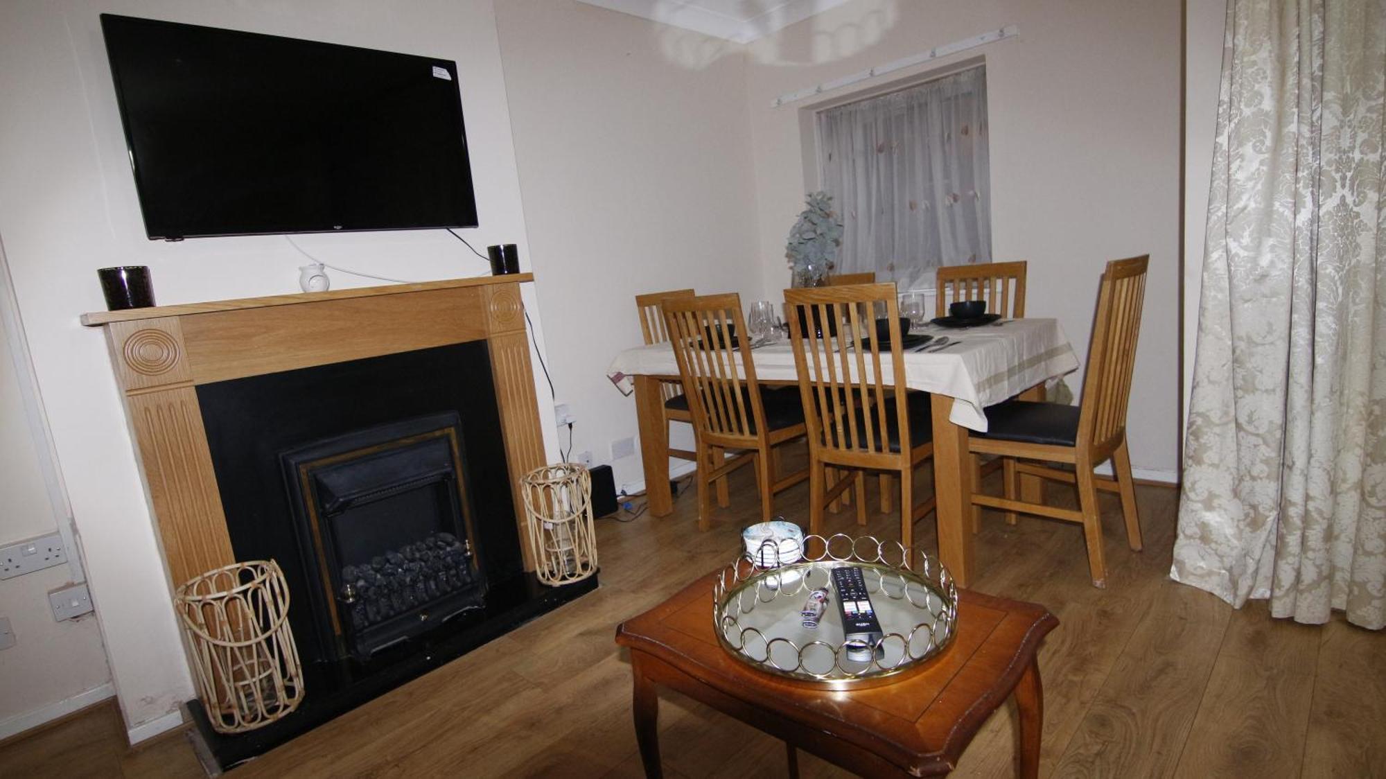 Entire Appartment Near Birmingham City Экстерьер фото